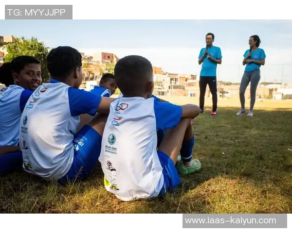 探索motton足球的魅力与发展潜力，助力青少年成长与团队精神培养